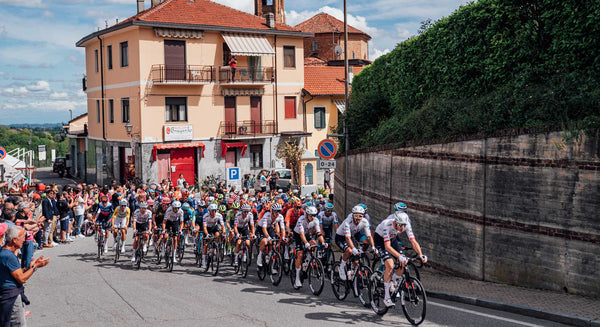 Should UAE Team Emirates be worried after the opening stage of the Giro d'Italia?