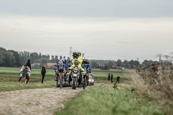 París-Roubaix 2021 femenina: Elizabeth Deignan, una equilibrista sobre adoquines