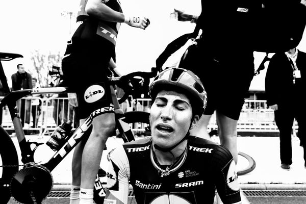 ‘If you’re not disappointed, you’re not a top rider’ - Tears in the Roubaix velodrome for Elisa Balsamo