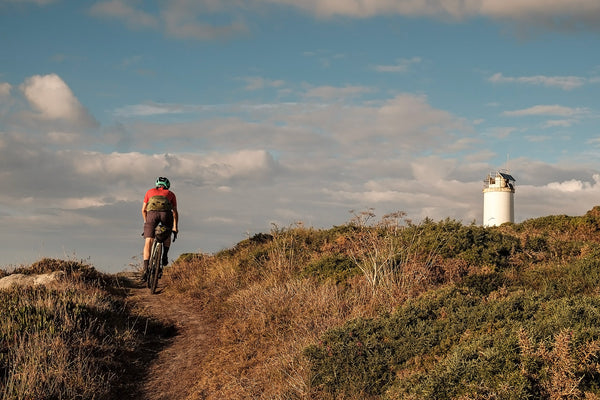 Explorando el litoral gallego: una aventura gravel enlazando sus faros