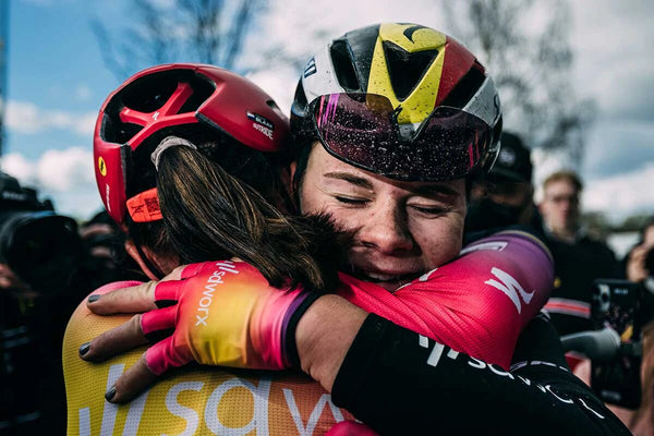 El Tour de Flandes 2022 femenino en imágenes