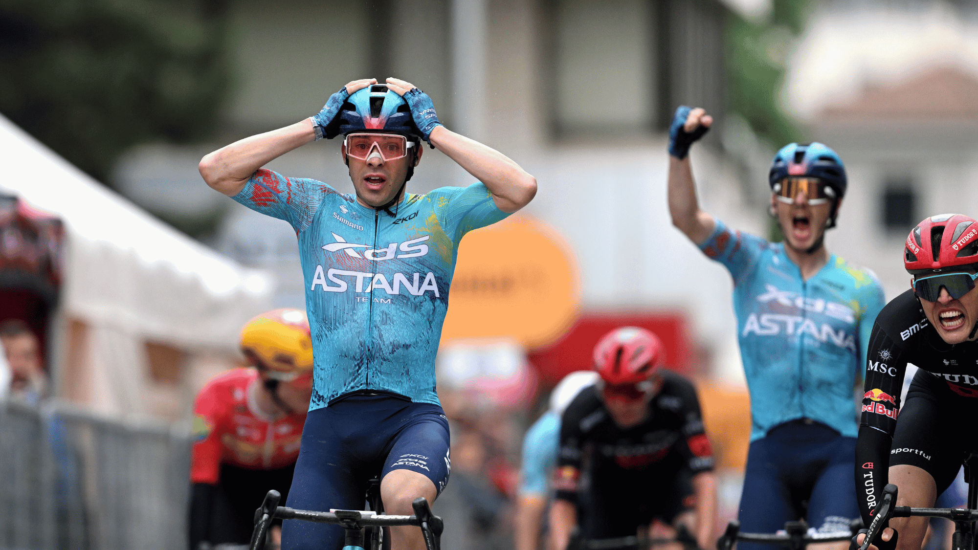 Giro d'Italia 2026 stage two results: Guillermo Thomas Silva wins chaotic stage